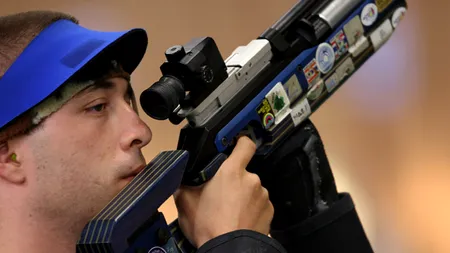 LONDRA 2012 TIR. Alin Moldoveanu ia AUR pentru România - CAMPION OLIMPIC la 10 metri