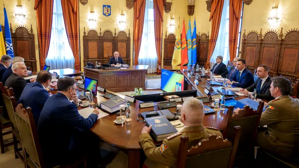 Ilie Bolojan a convocat o ședință CSAT înaintea primului tur al alegerilor PREZIDENȚIALE. Proiectul de Lege a apărării naţionale, pe agendă