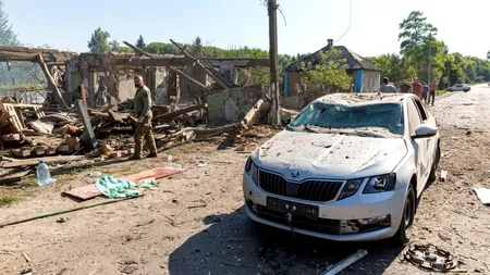 RĂZBOI în Ucraina, ziua 912. Rusia a lansat un nou atac cu bombe asupra orașului Sumî, la granița cu regiunea Kursk. Două persoane au fost ucise