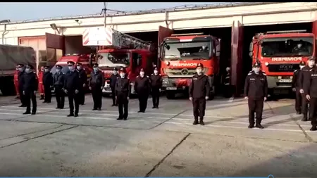 Moment de reculegere în memoria pompierului care a murit după ce s-a infectat cu noul coronavirus - VIDEO