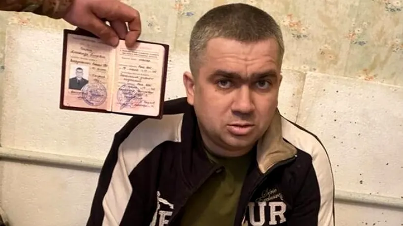 Ucrainenii l-au capturat pe şeful grupului de informaţii şi contramăsuri psihologice a Armatei 58 ruse. Purta lenjerie intimă şi şosete inscripţionate „Forţele Armate ale Ucrainei”