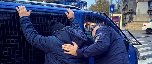 Bucureștean ARESTAT preventiv după ce a lovit și tâlhărit un bărbat, într-un parc din sectorul 1