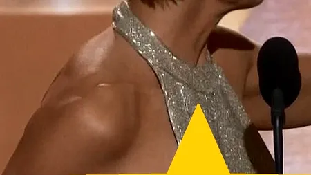 FOTO: Actrița Robin Wright, probleme cu decolteul la Globurile de Aur 2014