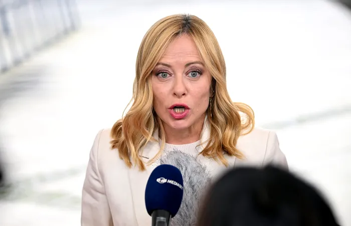 Giorgia Meloni bate toate recordurile &#537;i cucere&#537;te lumea &icirc;n doar 3 ani de mandat. Acuzat&#259; c&#259; provoac&#259; haos, a adus de fapt cea mai solid&#259; stabilitate. The Economist: Este premierul italian cu cel mai lung mandat din ultimii 15 ani