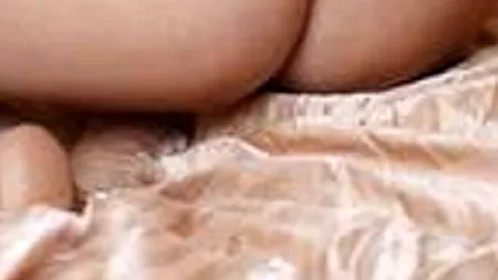 Fiica lui Carmen Harra, fotografie provocatoare