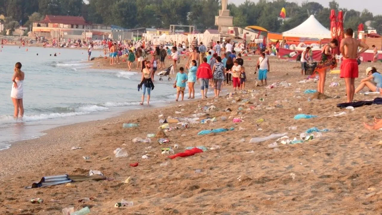 VACANȚA MEA: Ce mi-a plăcut, ce m-a enervat. Fotografiile făcute de acest cititor Gândul vă vor ține departe de Costinești