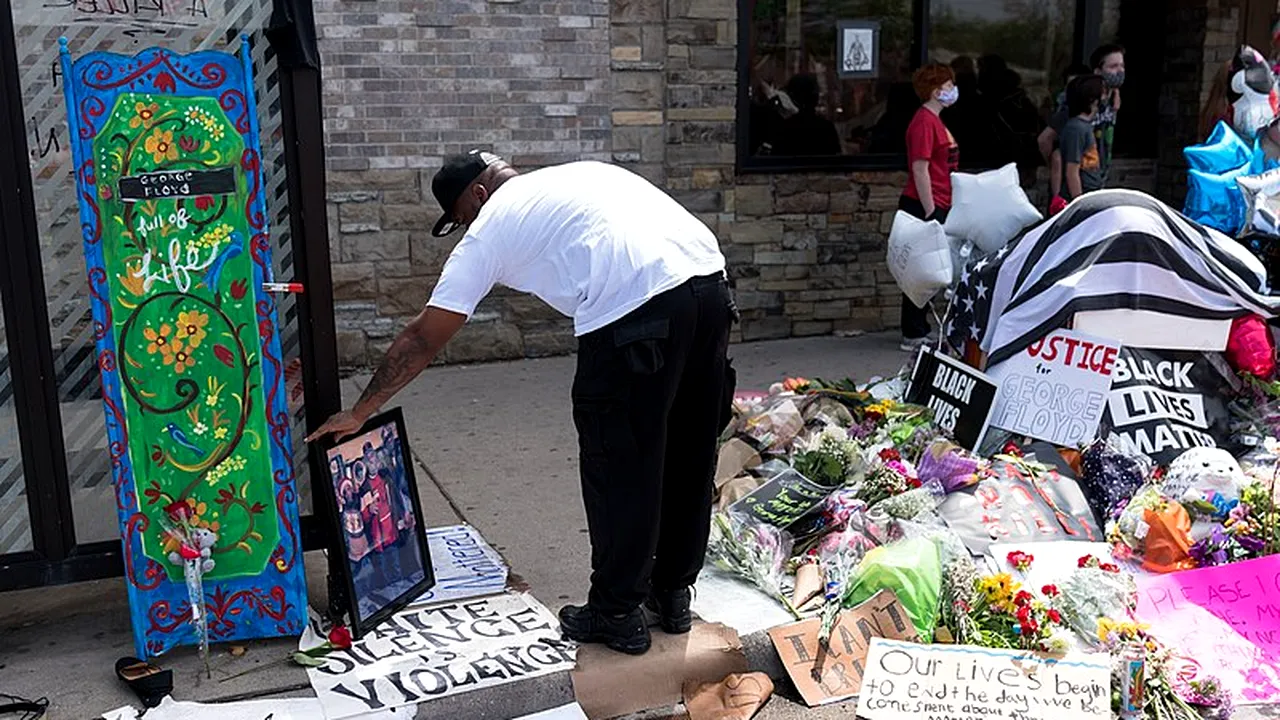 INTERNAȚIONAL. Sânge proaspăt pentru protestatarii din America. Ce a pățit polițistul care l-a ucis pe George Floyd!