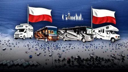 Năvălesc turiștii baltici la Marea Neagră. Polonezii se întorc ca berzele la Mamaia