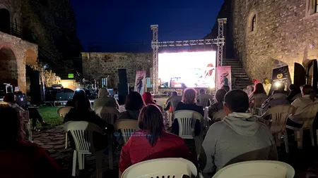 Atmosferă de poveste la Festivalul Filmului de Dragoste