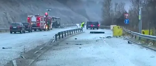 VIDEO | Cel puțin 45 de morți în Bulgaria, după ce un autocar a luat foc pe autostradă. Printre victime se află și copii