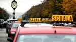 Țeapă la școala de șoferi. Cursanții au rămas și fără bani, și fără permis
