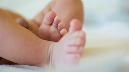 Rezultat negativ pentru coronavirus în cazul bebelușului din Bacău