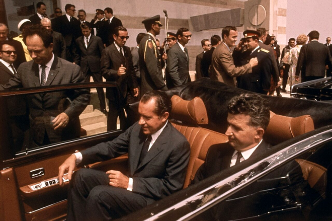 Richard Nixon și Nicolae Ceaușescu. Sursa Foto: Profimedia