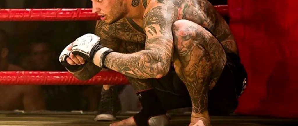 Un luptător ungur de arte marțiale, exclus dintr-o gală la Praga pentru tatuaje naziste
