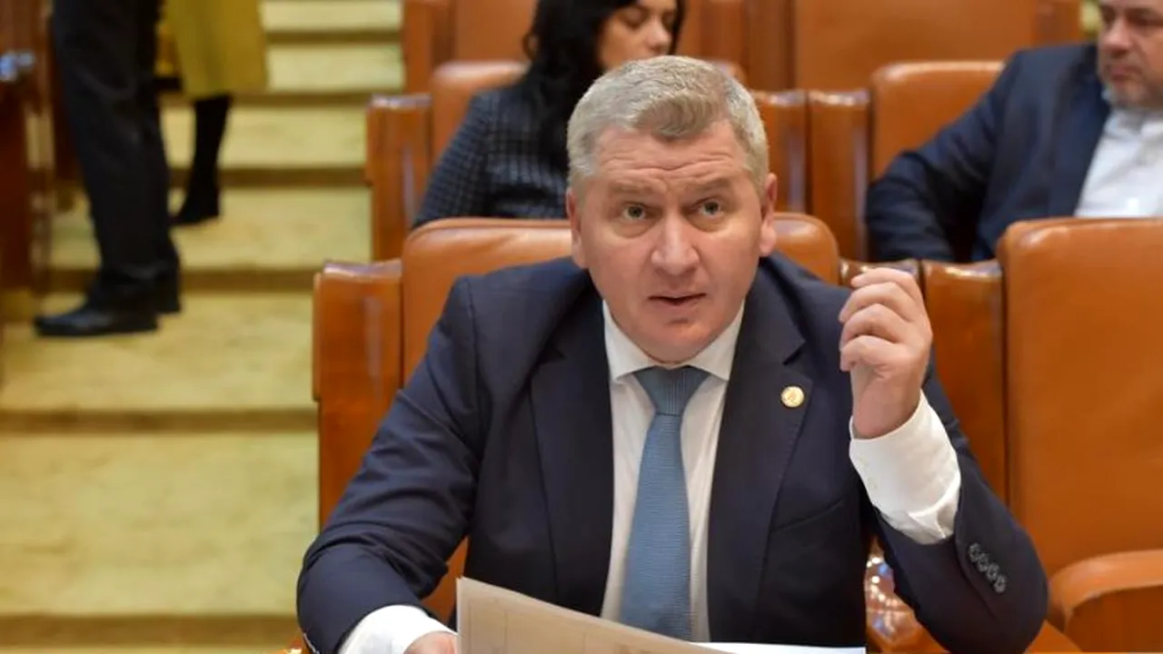 ATAC. Liberalii trag în rafală. PSD și UDMR fac troc politic cu pământul românesc!