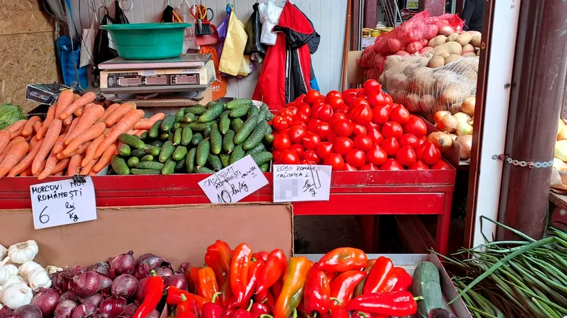 Cât a ajuns să coste un kilogram de roșii românești într-o piață de cartier din București | FOTO