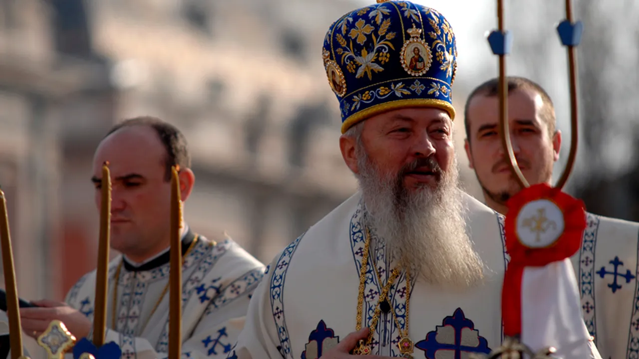 IPS Andrei: Omul civilizat al veacului nostru este stăpânit de două patimi mari - banul și trupul