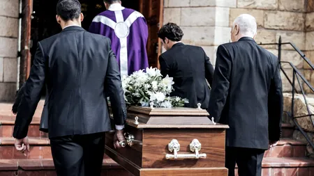 Mobilizare incredibilă în comunitatea românească din Italia, după ce un român, tată a patru copii, a fost găsit mort. Cum este sprijinită familia