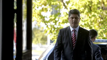 Corlățean contra BEC. Argumentul FALS al Guvernului pentru a nu deschide mai multe secții de votare în străinătate