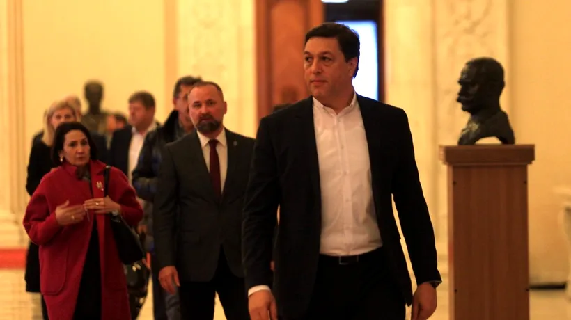Șerban Nicolae demisionează din grupul senatorilor PSD: „Fără putere şi fără opoziţie - aşa arată democraţia din Parlamentul actual”/ Nicolae cere, în numele PER, reprogramarea alegerilor