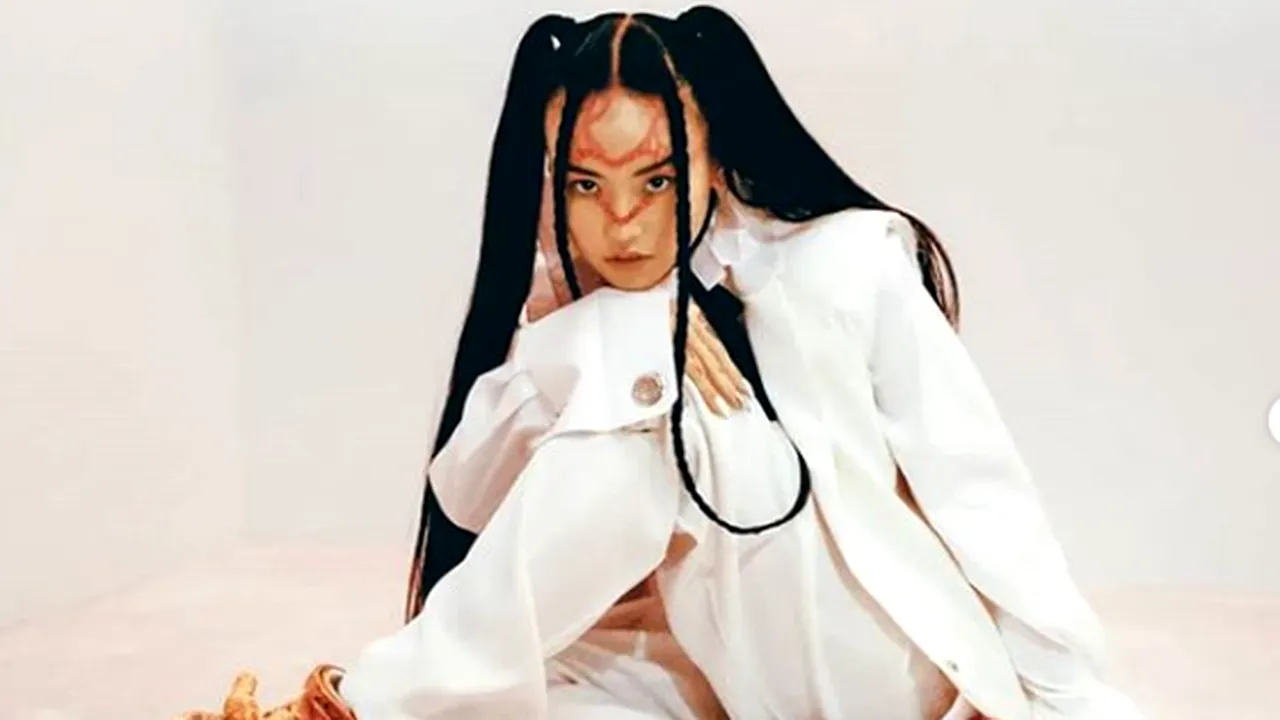 Încălțăminte cu miros de cartofi prăjiți. Invenția datorată de o asociere între un fast-food și un producător de pantofi