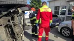 Patronul restaurantului Perla, din municipiul Giurgiu, a intrat cu SUV-ul în două maşini parcate şi s-a răsturnat. A ieşit pozitiv la droguri