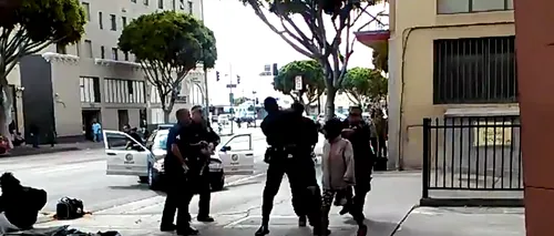 Poliția din Los Angeles a împușcat mortal un bărbat fără adăpost, iar un trecător a filmat totul
