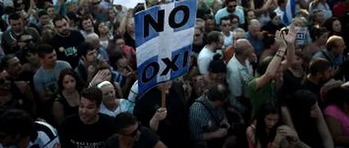 Zeci de mii de greci au participat, vineri seară, la mitinguri în Atena și Salonic