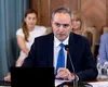 Ministrul Finanțelor merge azi la Bruxelles, să convingă Comisia Europeană că noile TAXE vor reduce deficitul uriaș al României