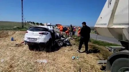 Balansul MORTAL al rulotei: Cum putea fi evitată tragedia de la Târgu Frumos / „Șoferița trebuia să fie foarte atentă!”