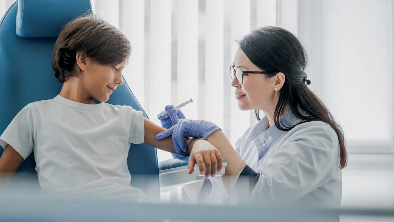 Mihai Netea, cercetătorul român implicat în studiul efectului celebrului vaccin BCG în „blocarea” formelor grave de coronavirus: BCG-ul activează foarte puternic sistemul imunitar