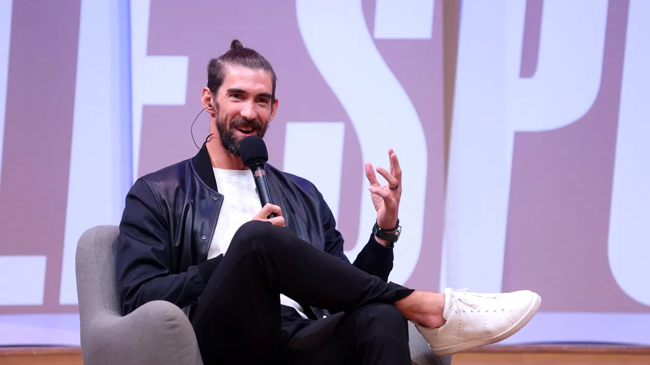 Michael Phelps, impresionat de David Popovici: E doar o chestiune de timp până când va deveni și mai puternic și va înota și mai rapid