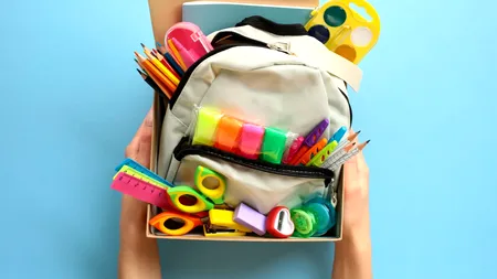 Începerea noului an școlar se apropie. Cât costă rechizitele școlare pentru un elev de clasa I? Dar pentru un elev de clasa a VIII-a?