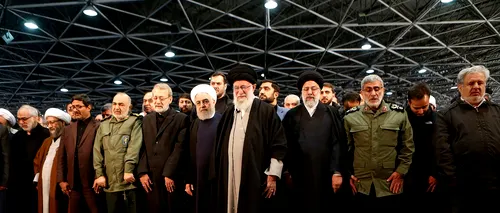 Liderul suprem al Iranului a plâns peste sicriul generalului Soleimani