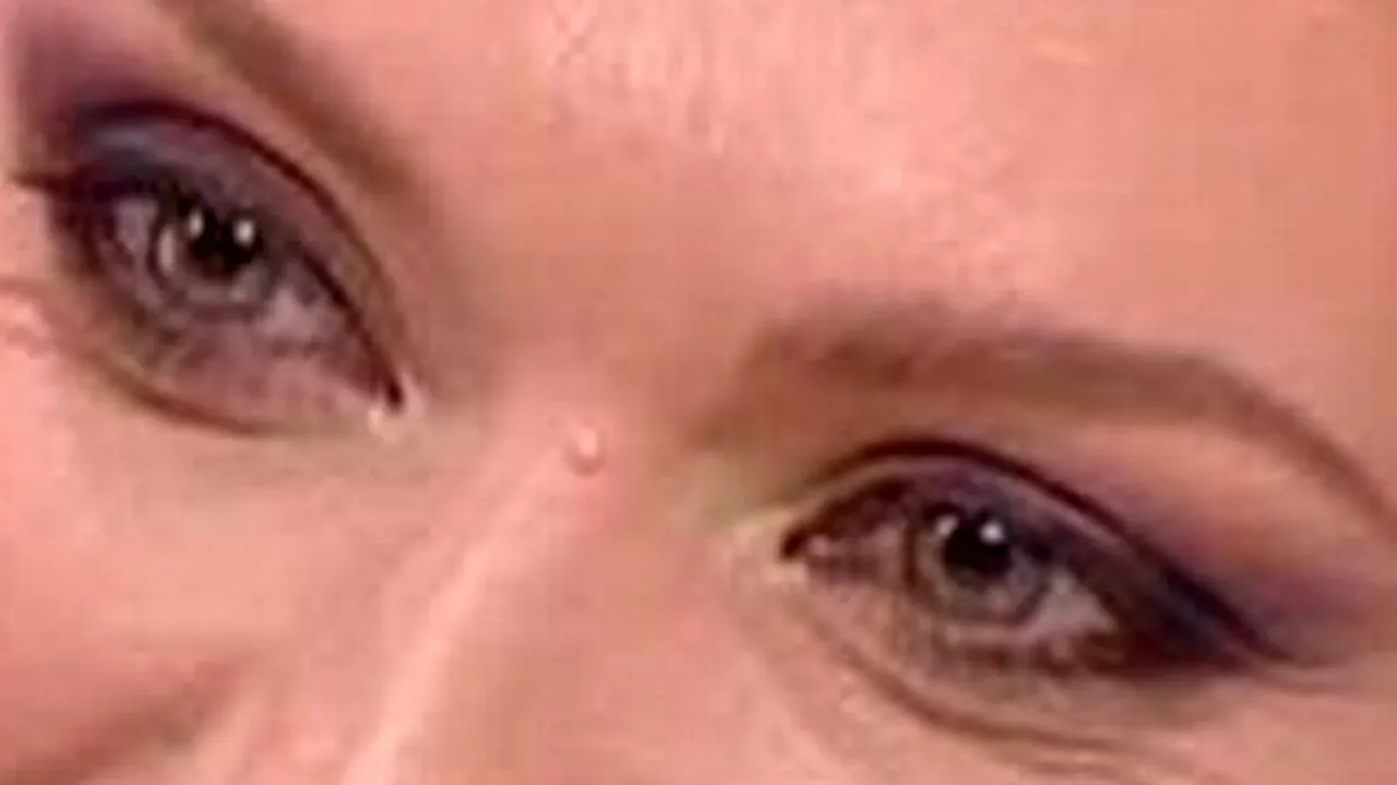 VIDEO. O prezentatoare din România a izbucnit în lacrimi în direct la TV