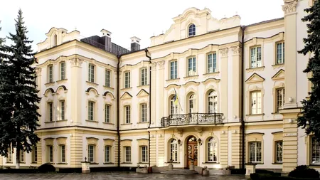 Descinderi la Curtea Supremă din Kiev. Mai mulți judecători sunt vizați într-un megadosar de mită