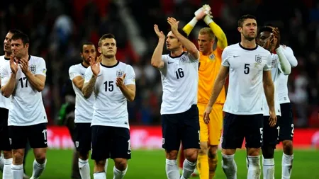 Stephen Hawking a găsit formula secretă ce poate ajuta Anglia să câștige Cupa Mondială din Brazilia