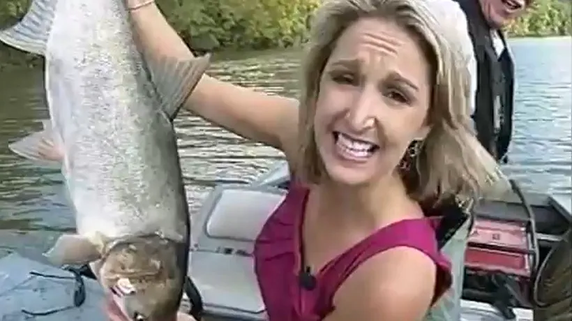 VIDEO. Momente amuzante la pescuit. „Dumnezeule, aproape că am sărit din barcă