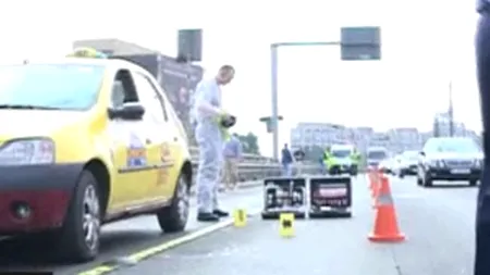 O mamă ȘI-A ARUNCAT BEBELUȘUL dintr-un taxi, pe podul Grant din Capitală