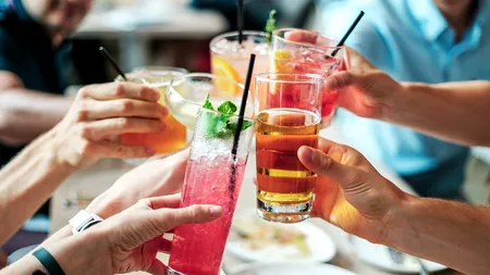 Prefectura București dezbate închiderea restaurantelor şi hotelurilor