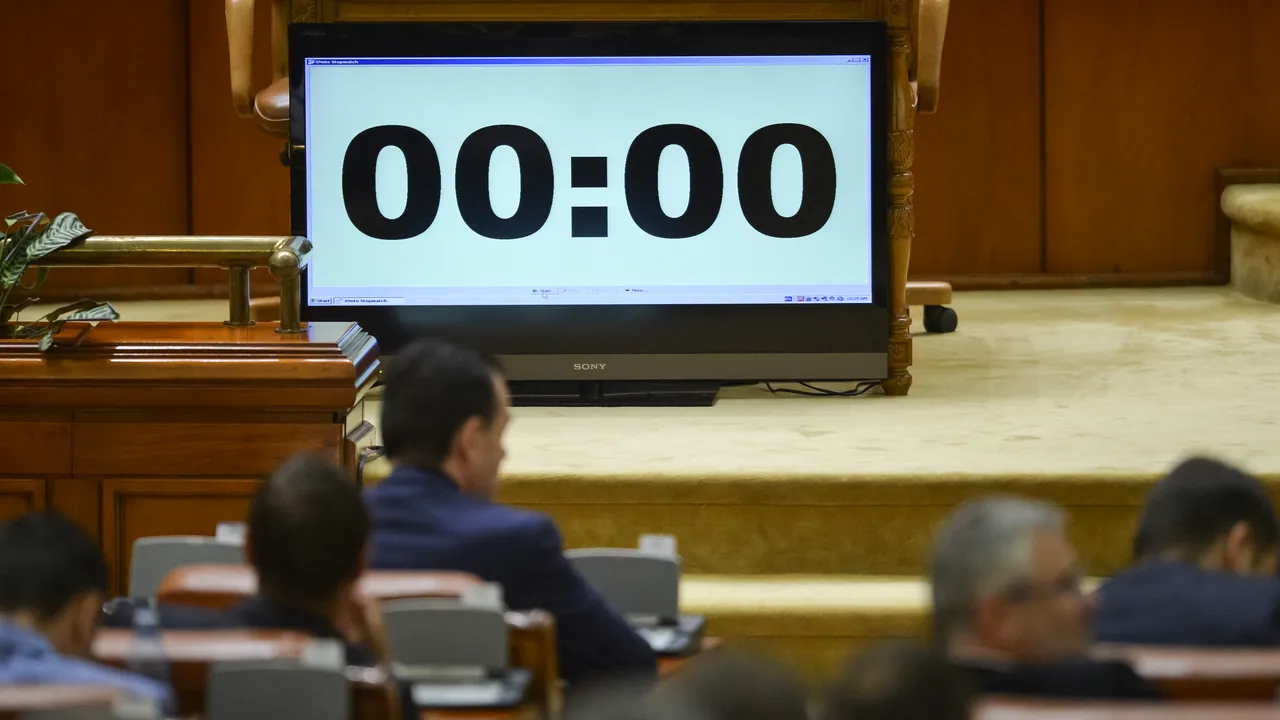 Deputații continuă seria pomenilor electorale. Noua listă a majorărilor salariale decise în Parlament