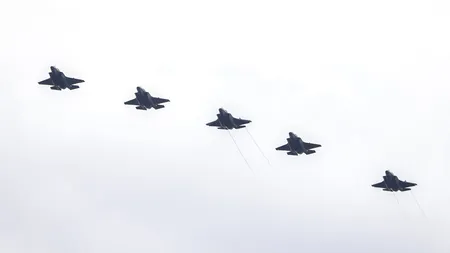 Casa Albă are 3 opțiuni militare ca să-l debarce pe Maduro: bombardamente, trupe de elită sau capturare
