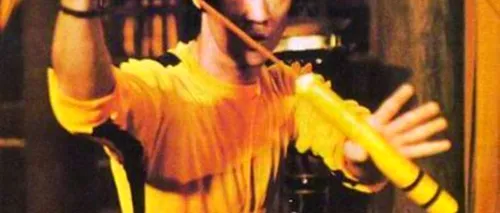 Cu cât s-a vândut combinezonul galben purtat de Bruce Lee în Jocul morții