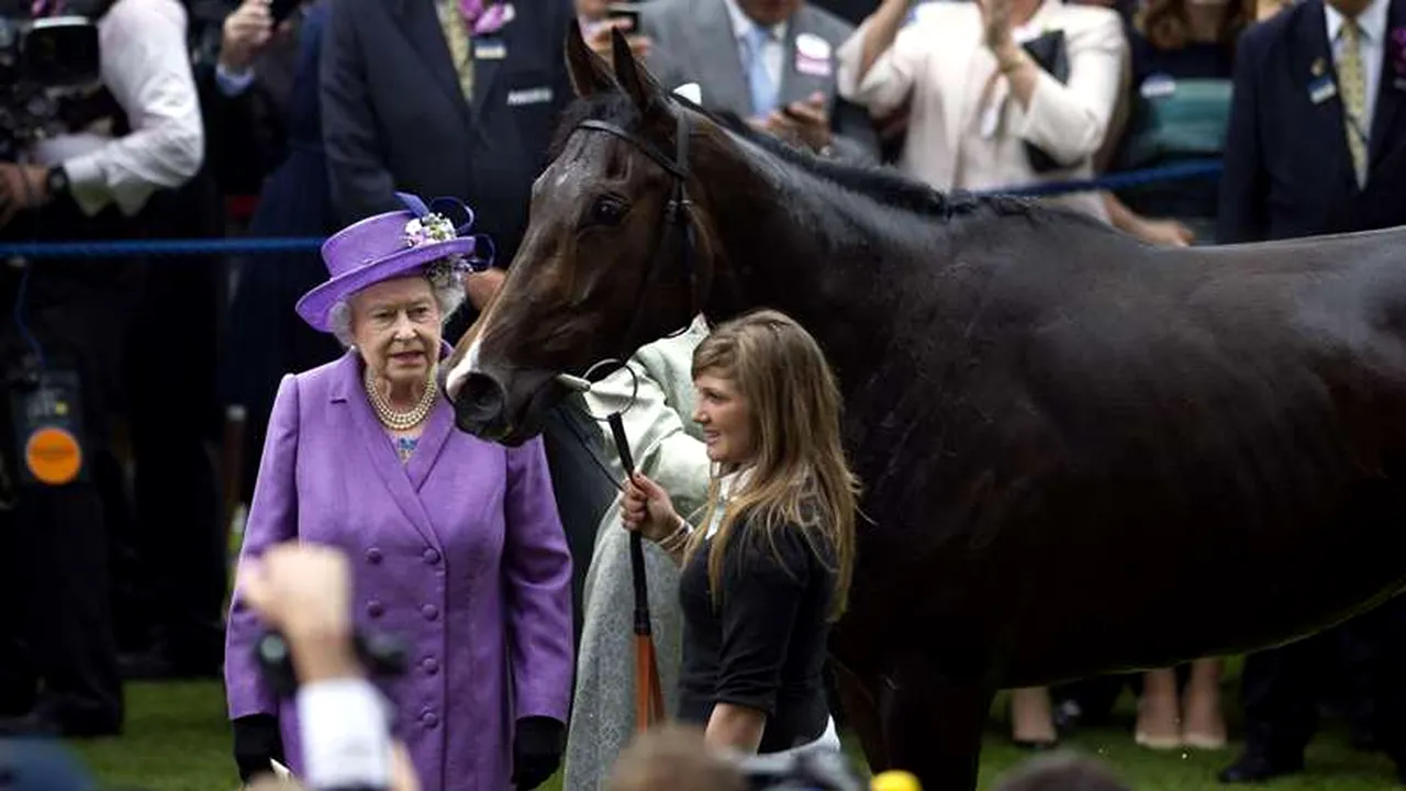 Victorie istorică pentru regina Elizabeth a II-a, la cursele de cai de la Ascot