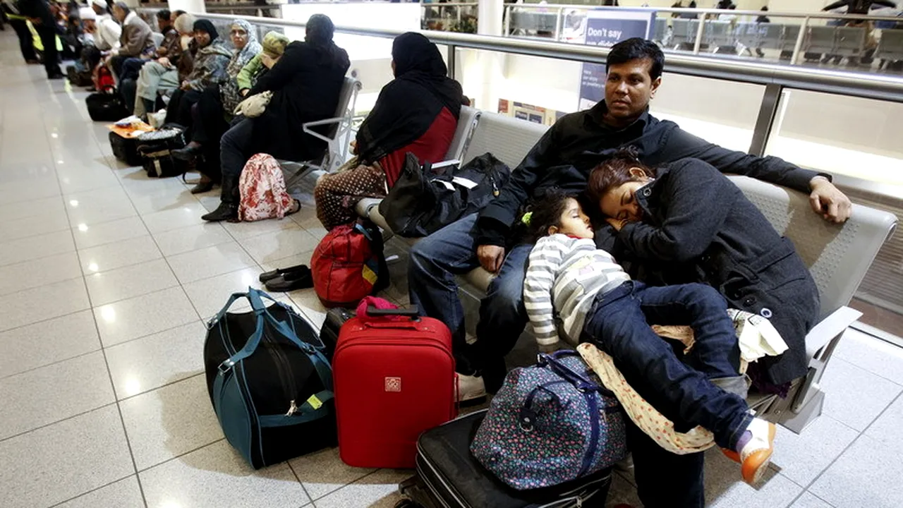 Primele efecte ale blocadei lui Trump: cetățeni arabi cu vize au fost împiedicați să intre în SUA, Google își recheamă angajații imigranți