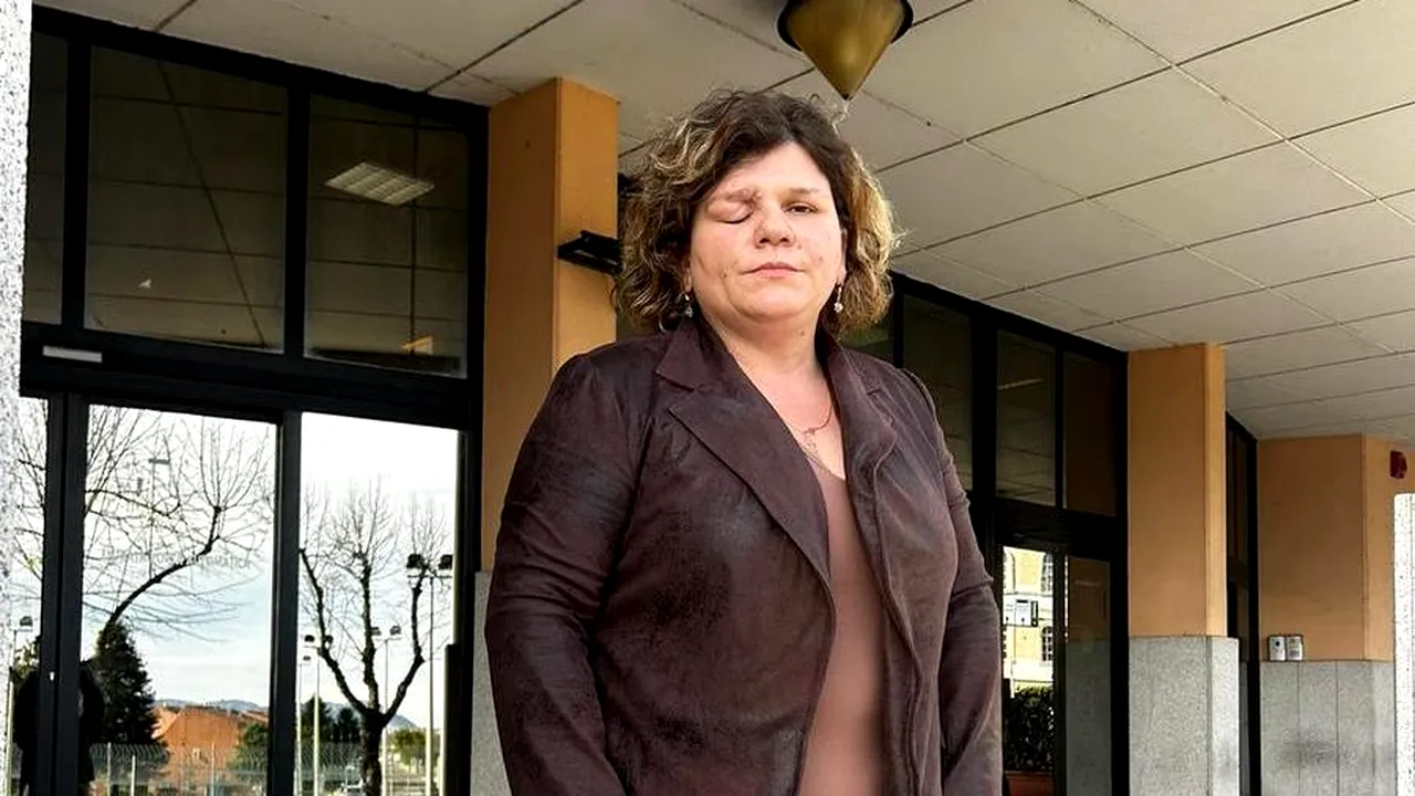 O româncă a fost LOVITĂ în ochi de vecinul său, în Italia. Cere o despăgubire uriașă de la italian