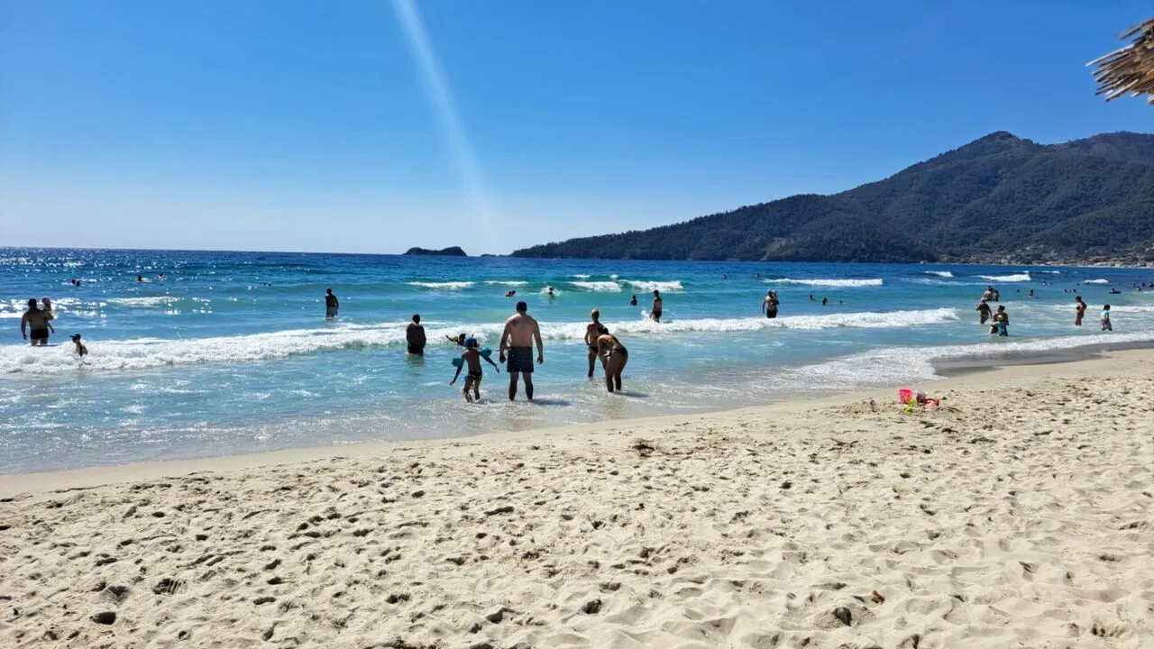 MOTIVUL pentru care o româncă aflată în Thasos s-a enervat pe conaționalii pe care i-a întâlnit pe plajă. „Nu am crezut că se poate și așa”