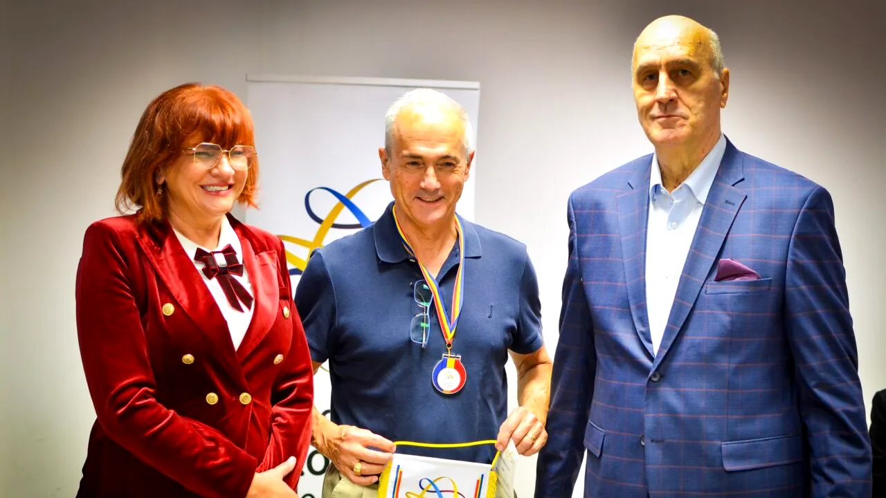 Adrian Bejan şi Dan Moraru au primit titluri de EXCELENȚĂ din partea Federaţiei Române de Baschet