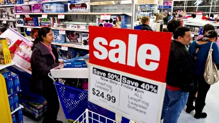 BLACK FRIDAY 2012. 2,4 milioane de români vor să facă achiziții de BLACK FRIDAY