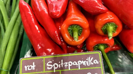 Prețul e gigantic! Cu câți bani se vinde un kilogram de ardei kapia într-un supermarket din Germania